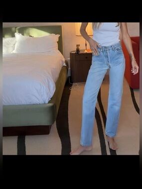 Vintage 80s Levi’s 501 Jeans | Light Wash | True 23-24